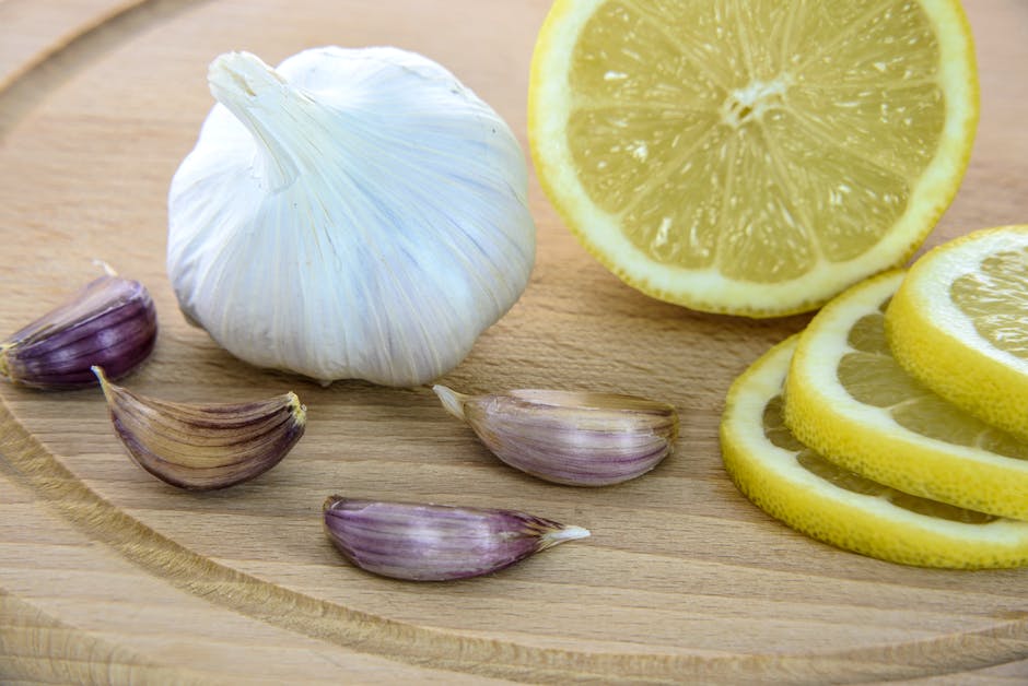 Knoblauch lagern, Vakuum- oder Kühlschrank-Methoden