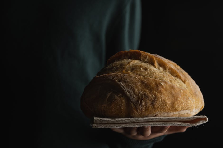 Einfaches Tutorial zum Lagerung von frisch gebackenem Brot